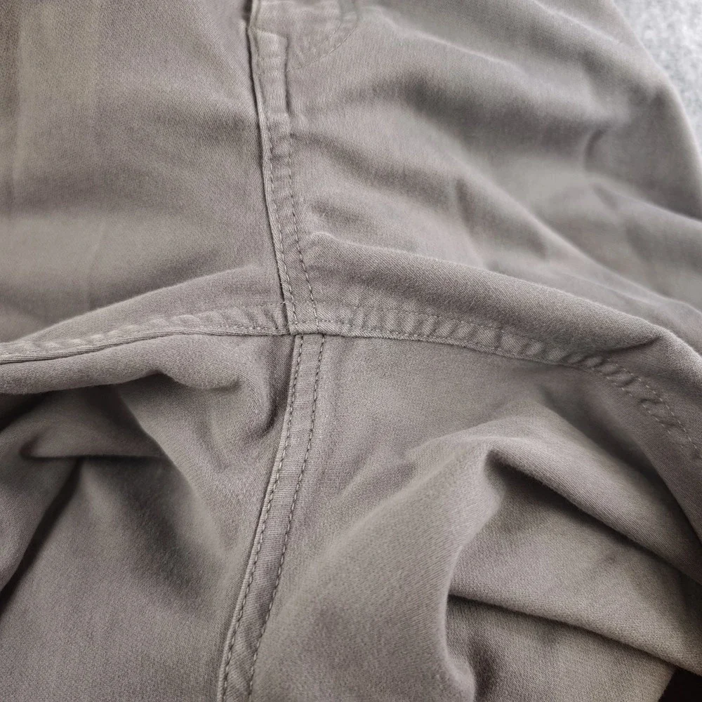 Banana Republic Traveler Pants Mens 36x31 ( Tag 36x36) Gray Flat Front Slim Fit